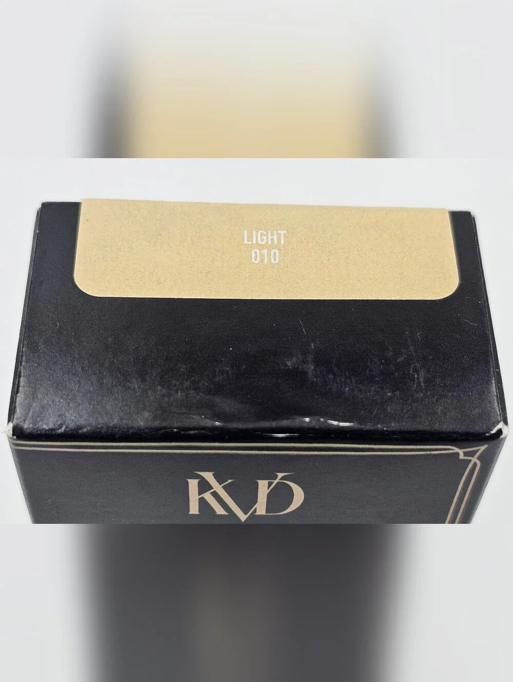 KVD Good Apple Full Coverage Serum Foundation Shade Light 010 1.01 fl oz
